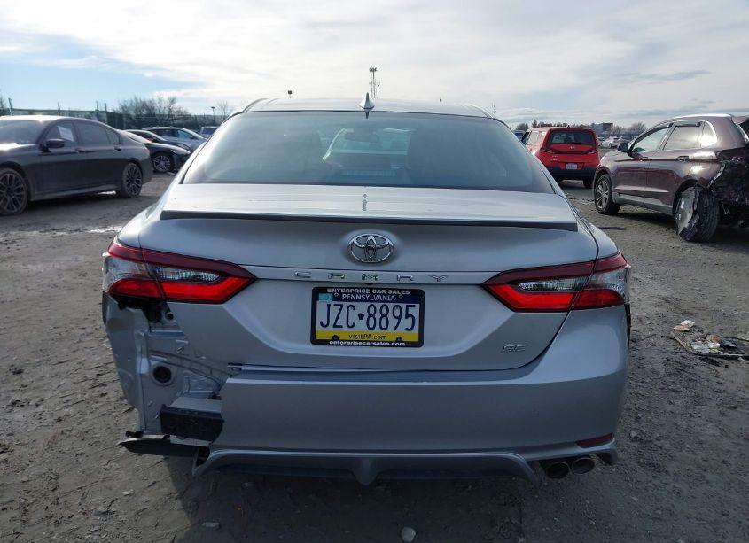 Photo 16 of 2021 Toyota Camry SE (VIN 4T1G11AK8MU435540)