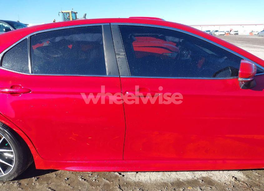 Photo 14 of 2021 Toyota Camry SE (VIN 4T1G11AK8MU446313)