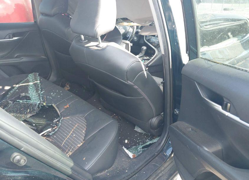 Photo 8 of 2021 Toyota Camry SE (VIN 4T1G11AK8MU465329)