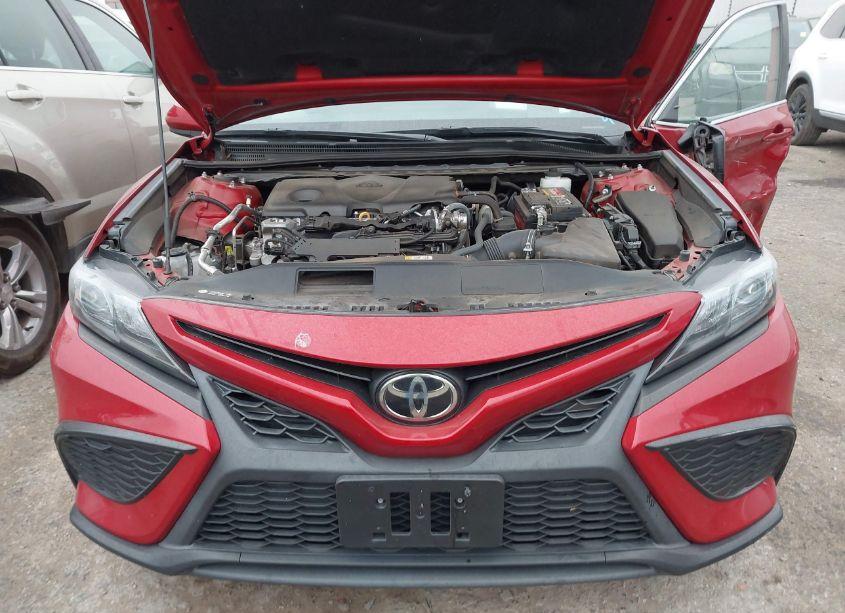 Photo 10 of 2021 Toyota Camry SE (VIN 4T1G11AK8MU490585)