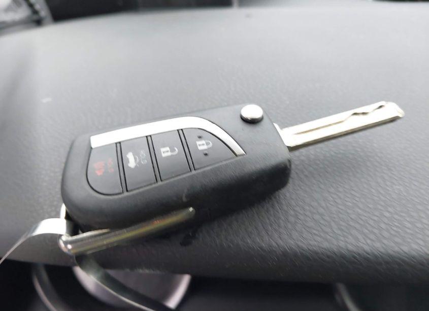 Photo 11 of 2021 Toyota Camry SE (VIN 4T1G11AK8MU490585)