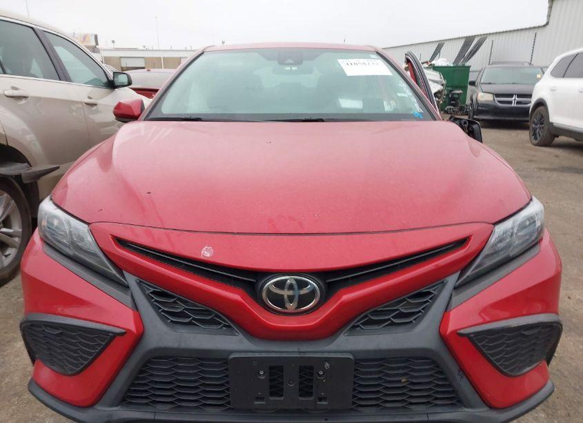 Photo 12 of 2021 Toyota Camry SE (VIN 4T1G11AK8MU490585)