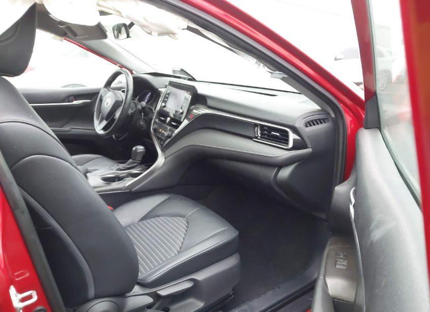 Photo 5 of 2021 Toyota Camry SE (VIN 4T1G11AK8MU490585)