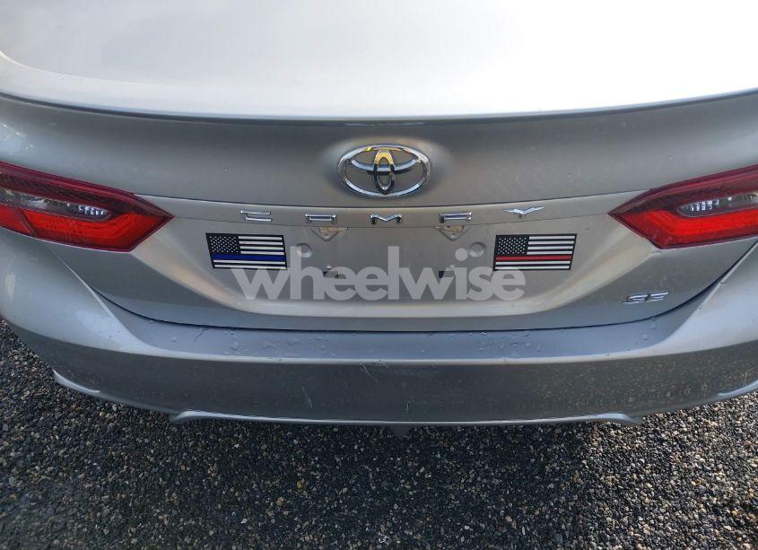 Photo 15 of 2021 Toyota Camry SE (VIN 4T1G11AK8MU520958)