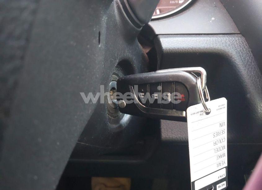 Photo 11 of 2021 Toyota Camry SE (VIN 4T1G11AK8MU527456)