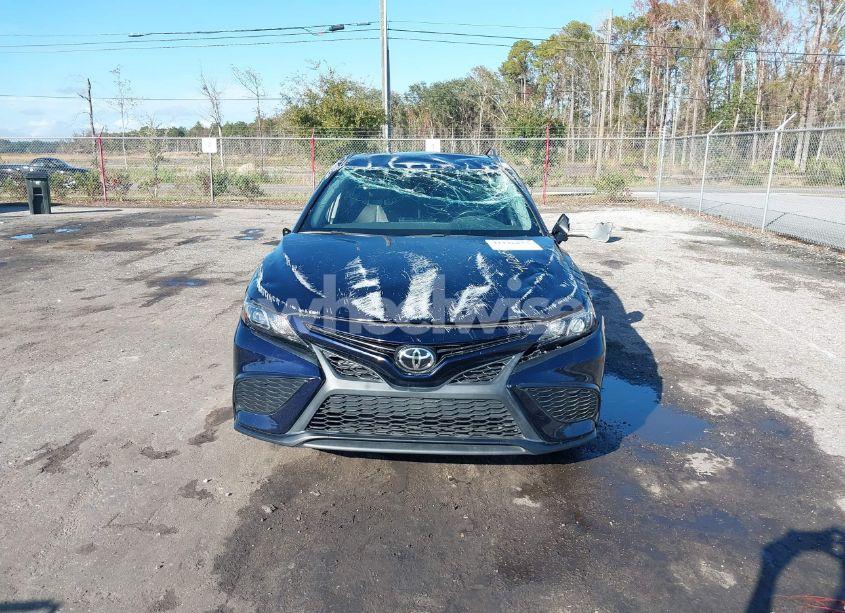 Photo 12 of 2021 Toyota Camry SE (VIN 4T1G11AK8MU603242)