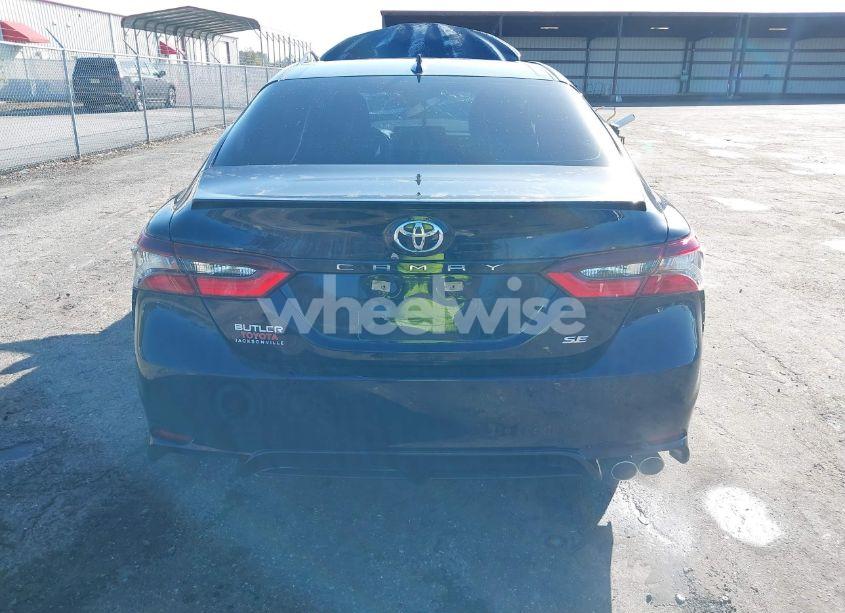 Photo 16 of 2021 Toyota Camry SE (VIN 4T1G11AK8MU603242)
