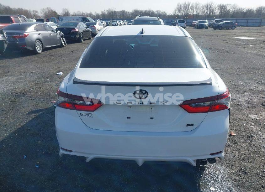 Photo 16 of 2022 Toyota Camry SE NIGHTSHADE EDITION (VIN 4T1G11AK8NU030585)
