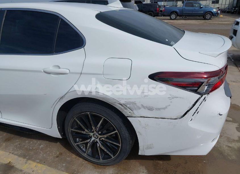 Photo 17 of 2022 Toyota Camry SE (VIN 4T1G11AK8NU037312)