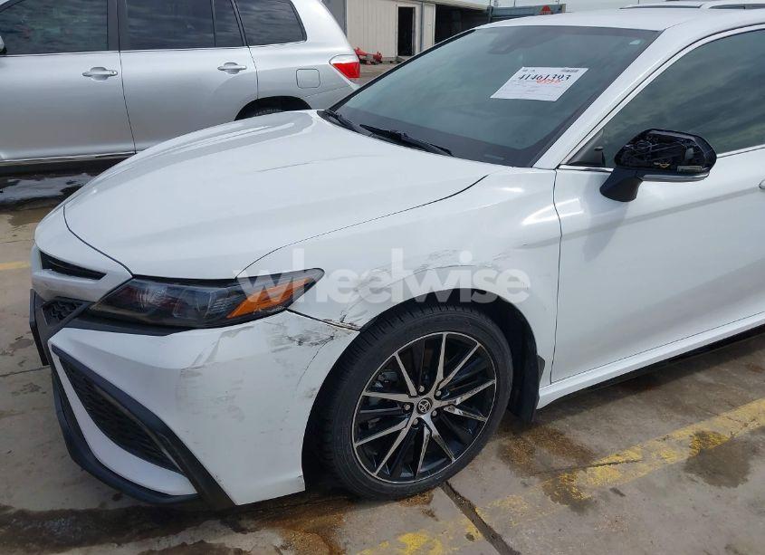 Photo 18 of 2022 Toyota Camry SE (VIN 4T1G11AK8NU037312)