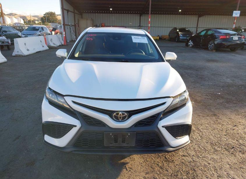 Photo 13 of 2022 Toyota Camry SE (VIN 4T1G11AK8NU050478)
