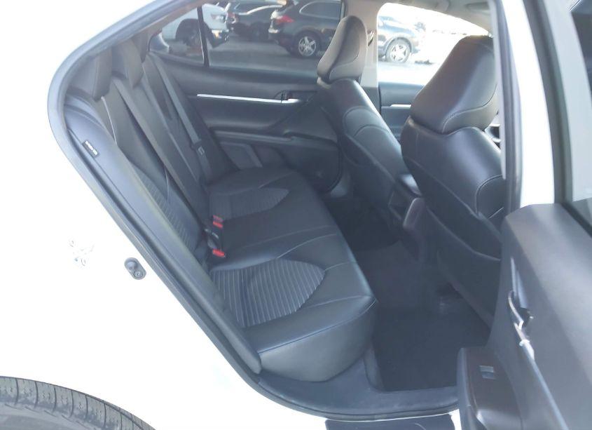 Photo 8 of 2022 Toyota Camry SE (VIN 4T1G11AK8NU050478)