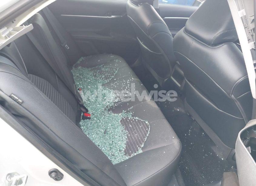 Photo 8 of 2022 Toyota Camry SE (VIN 4T1G11AK8NU057270)