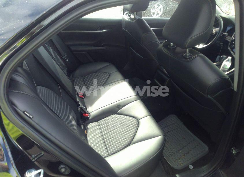 Photo 8 of 2022 Toyota Camry SE (VIN 4T1G11AK8NU624738)