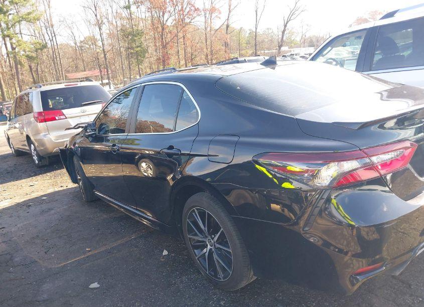 Photo 14 of 2022 Toyota Camry SE (VIN 4T1G11AK8NU637120)