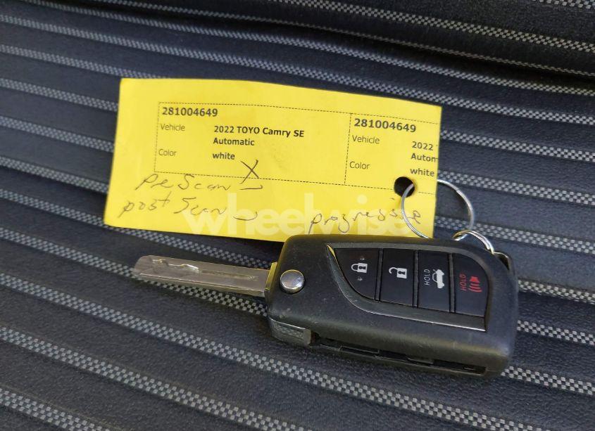 Photo 11 of 2022 Toyota Camry SE (VIN 4T1G11AK8NU644181)