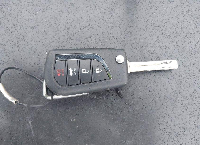 Photo 11 of 2022 Toyota Camry SE (VIN 4T1G11AK8NU689041)