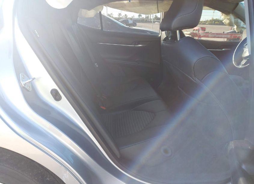 Photo 8 of 2022 Toyota Camry SE (VIN 4T1G11AK8NU700846)