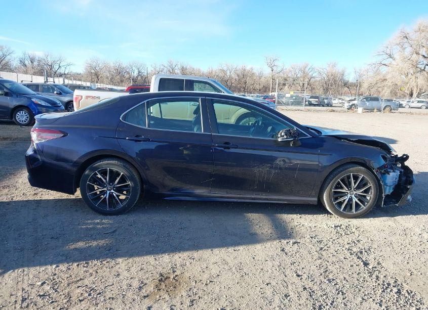 Photo 13 of 2022 Toyota Camry SE/SE NIGHT SHADE (VIN 4T1G11AK8NU709062)