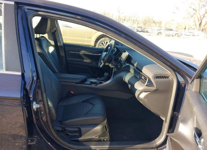 Photo 5 of 2022 Toyota Camry SE/SE NIGHT SHADE (VIN 4T1G11AK8NU709062)