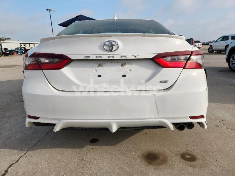 Photo 8 of 2022 TOYOTA CAMRY SE (VIN 4T1G11AK8NU714553)