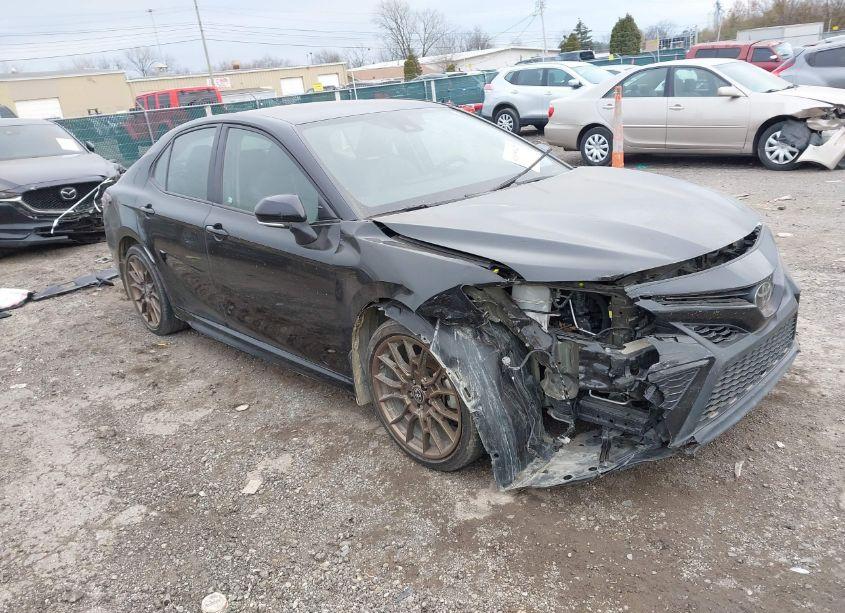 2023 Toyota Camry SE NIGHTSHADE EDITION (VIN 4T1G11AK8PU110553) main photo