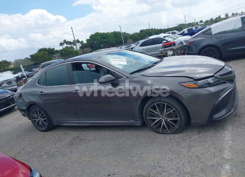 Photo 13 of 2023 Toyota Camry SE (VIN 4T1G11AK8PU152432)