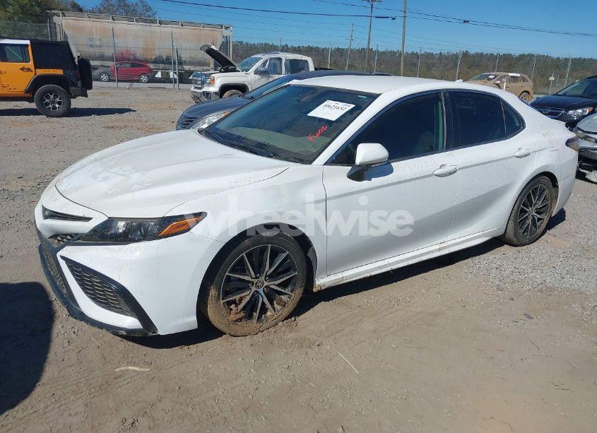 Photo 2 of 2023 Toyota Camry SE (VIN 4T1G11AK8PU731839)