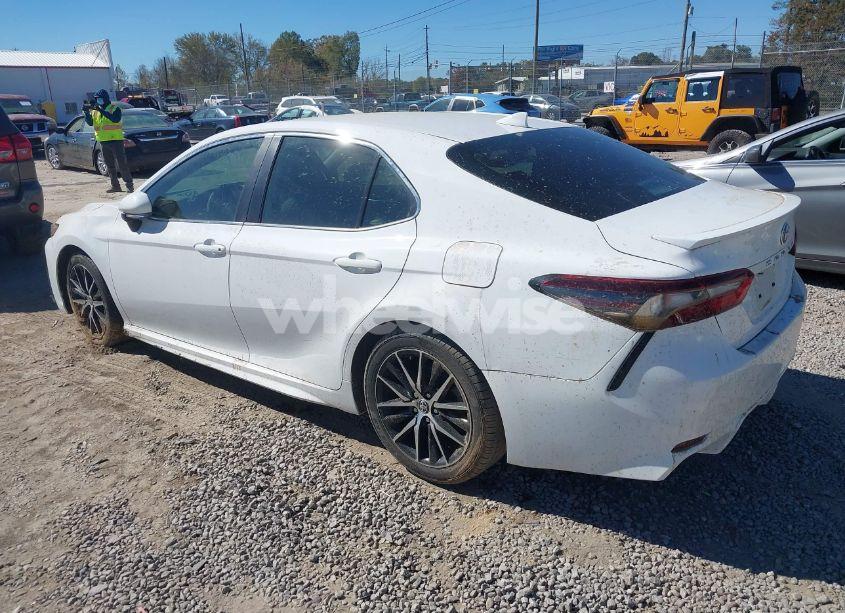 Photo 3 of 2023 Toyota Camry SE (VIN 4T1G11AK8PU731839)