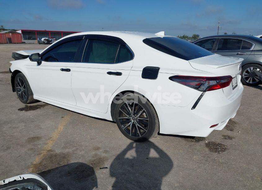 Photo 3 of 2023 Toyota Camry SE (VIN 4T1G11AK8PU732392)