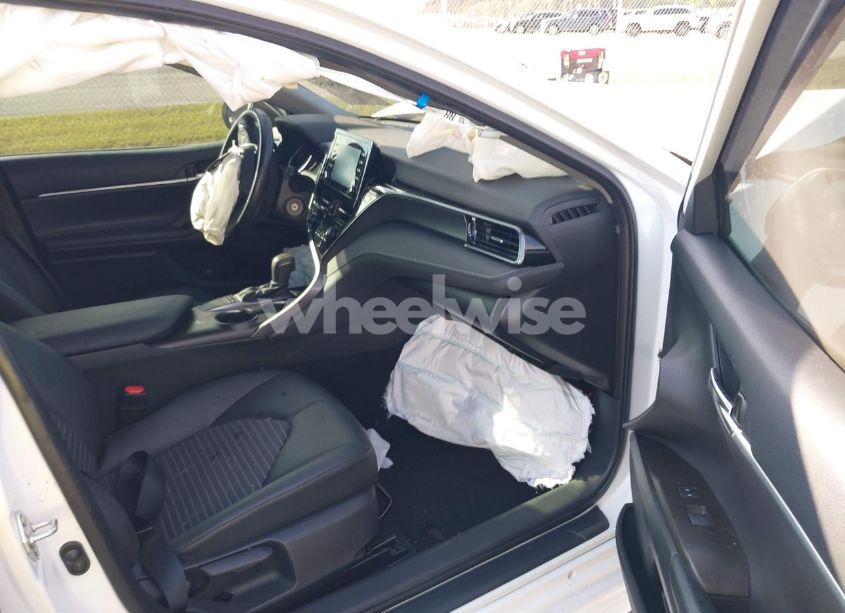 Photo 5 of 2023 Toyota Camry SE (VIN 4T1G11AK8PU732392)