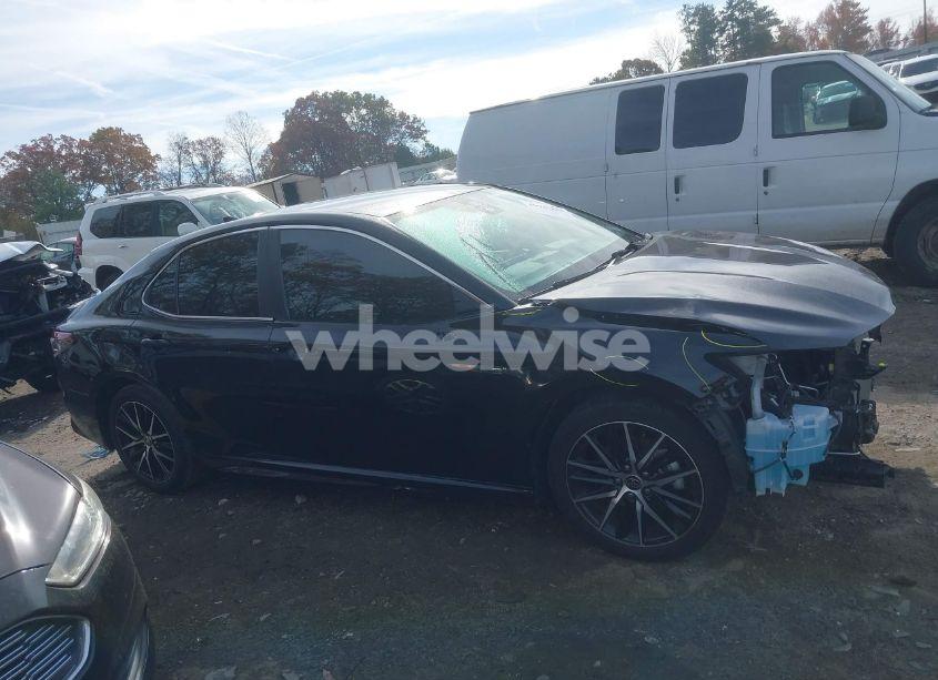 Photo 14 of 2023 Toyota Camry SE (VIN 4T1G11AK8PU748222)