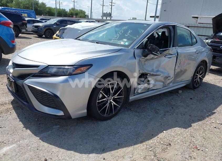 Photo 2 of 2023 Toyota Camry SE (VIN 4T1G11AK8PU761083)