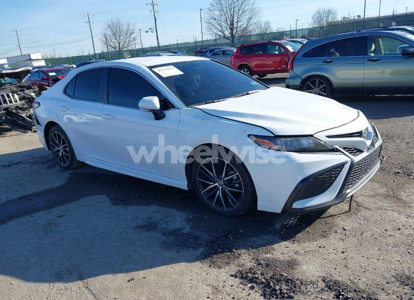 2023 Toyota Camry SE (VIN 4T1G11AK8PU777509) main photo