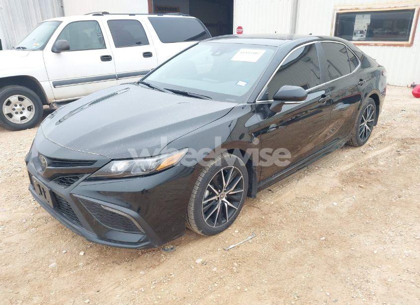 Photo 2 of 2023 Toyota Camry SE (VIN 4T1G11AK8PU787893)