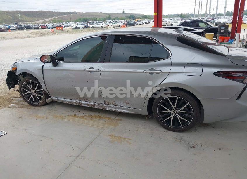 Photo 14 of 2024 Toyota Camry SE (VIN 4T1G11AK8RU216276)