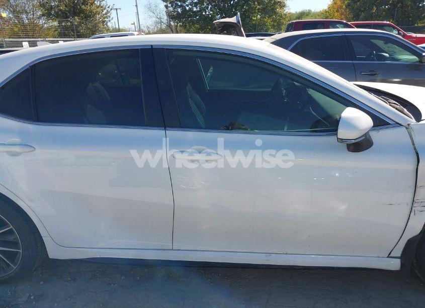 Photo 13 of 2024 Toyota Camry SE (VIN 4T1G11AK8RU220294)