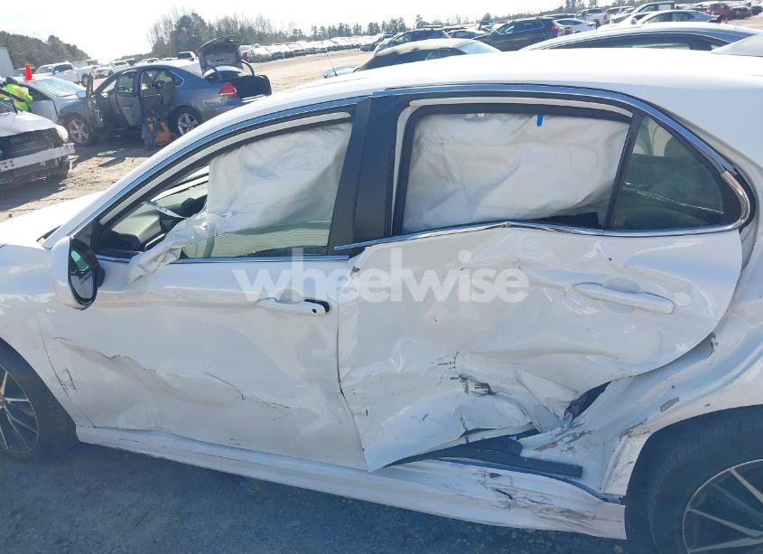 Photo 14 of 2024 Toyota Camry SE (VIN 4T1G11AK8RU231795)