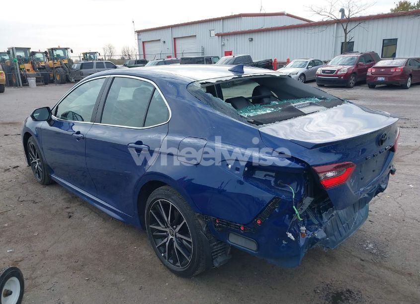 Photo 3 of 2024 Toyota Camry SE (VIN 4T1G11AK8RU241890)