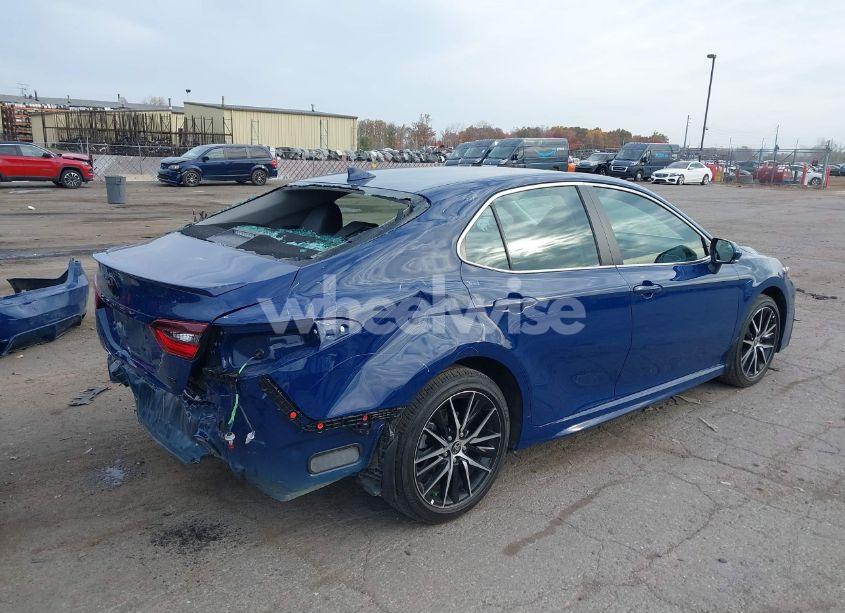 Photo 4 of 2024 Toyota Camry SE (VIN 4T1G11AK8RU241890)