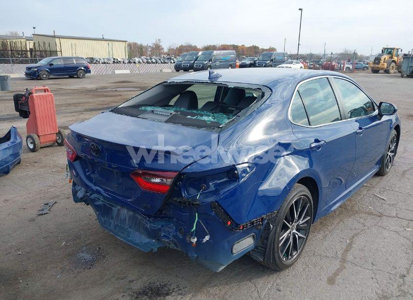 Photo 6 of 2024 Toyota Camry SE (VIN 4T1G11AK8RU241890)