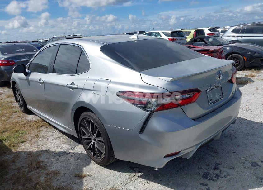 Photo 3 of 2024 Toyota Camry SE (VIN 4T1G11AK8RU245096)
