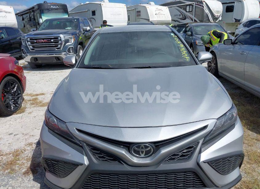 Photo 6 of 2024 Toyota Camry SE (VIN 4T1G11AK8RU245096)