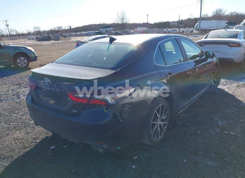 Photo 4 of 2024 Toyota Camry SE (VIN 4T1G11AK8RU842300)