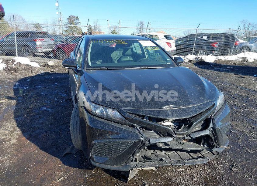 Photo 6 of 2024 Toyota Camry SE (VIN 4T1G11AK8RU842300)