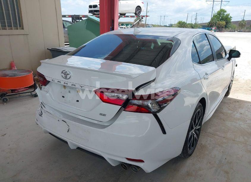Photo 4 of 2024 Toyota Camry SE (VIN 4T1G11AK8RU869951)