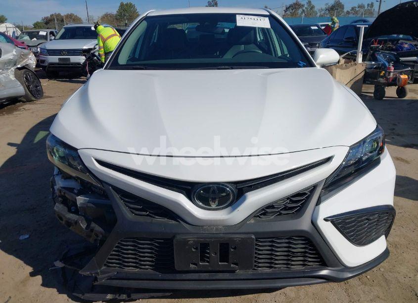 Photo 12 of 2024 Toyota Camry SE (VIN 4T1G11AK8RU882909)