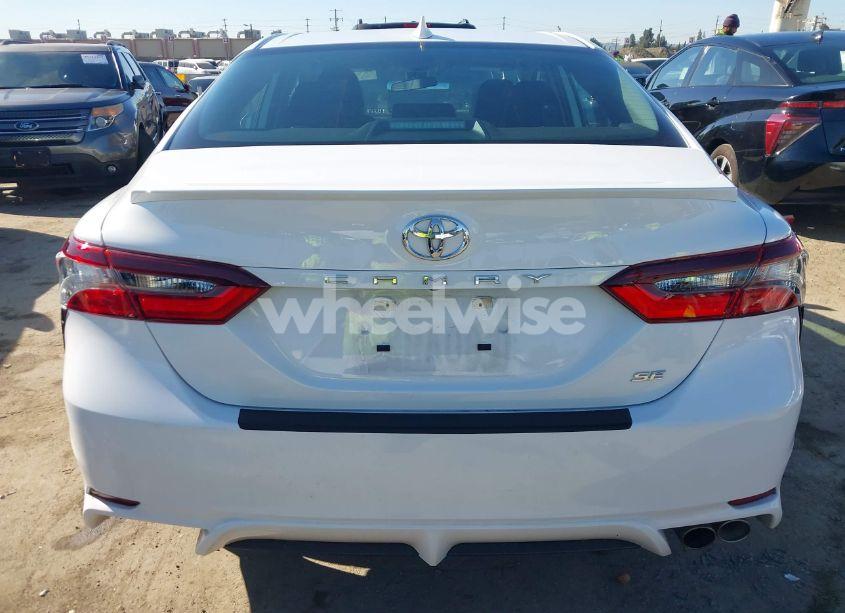 Photo 16 of 2024 Toyota Camry SE (VIN 4T1G11AK8RU882909)