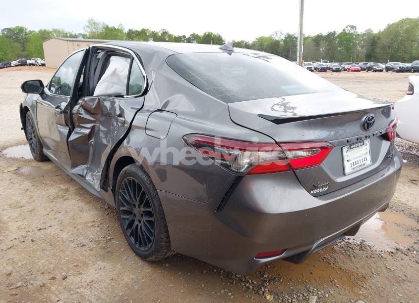 Photo 3 of 2024 Toyota Camry SE (VIN 4T1G11AK8RU888094)