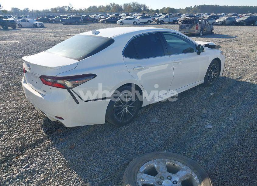 Photo 4 of 2024 Toyota Camry SE (VIN 4T1G11AK8RU888841)